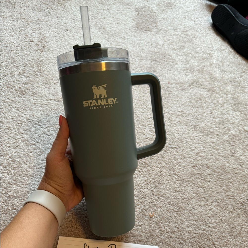 EUC OG Shale Stanley Quencher